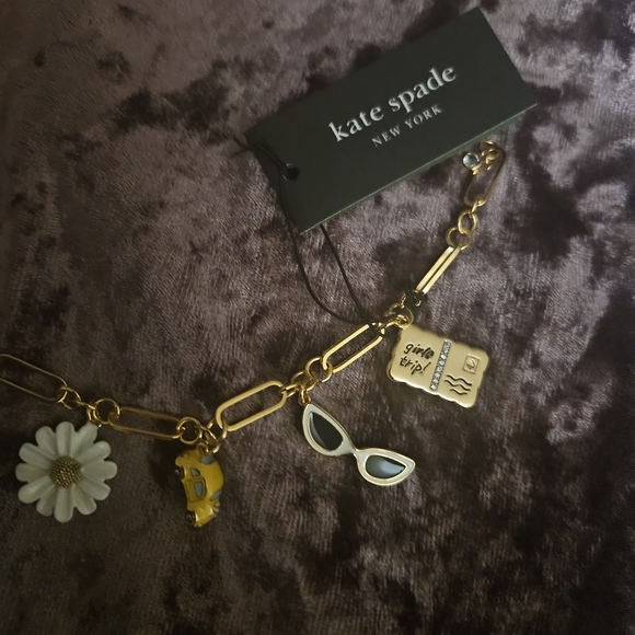 Kate Spade Off We Go Travel Bracelet Charm - Picture 3 of 4